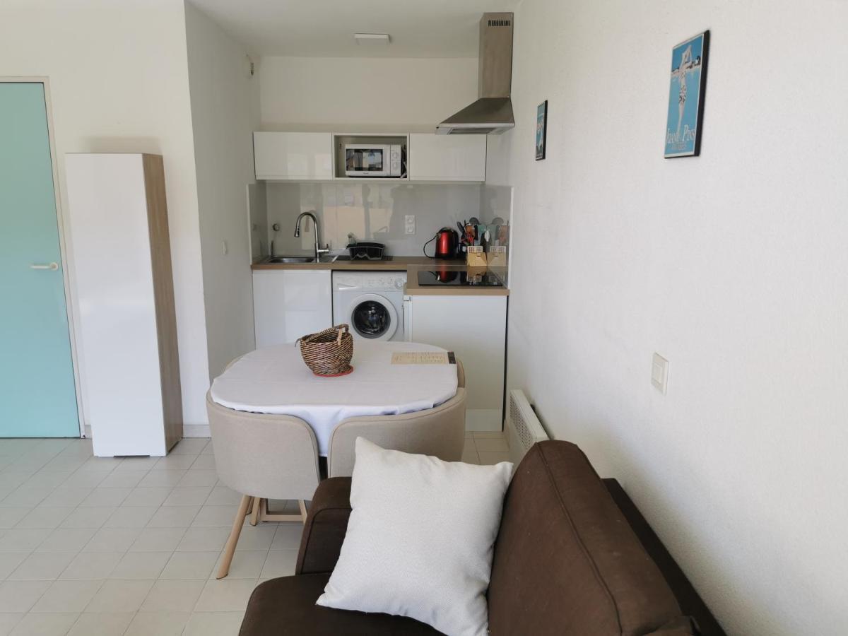 Antibes Les Pins 2 Pieces Vue Mer Piscine Parking Διαμέρισμα Εξωτερικό φωτογραφία